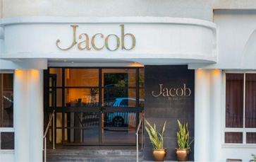 44229 - JACOB, רשת מלונות חדשה קמה בישראל.